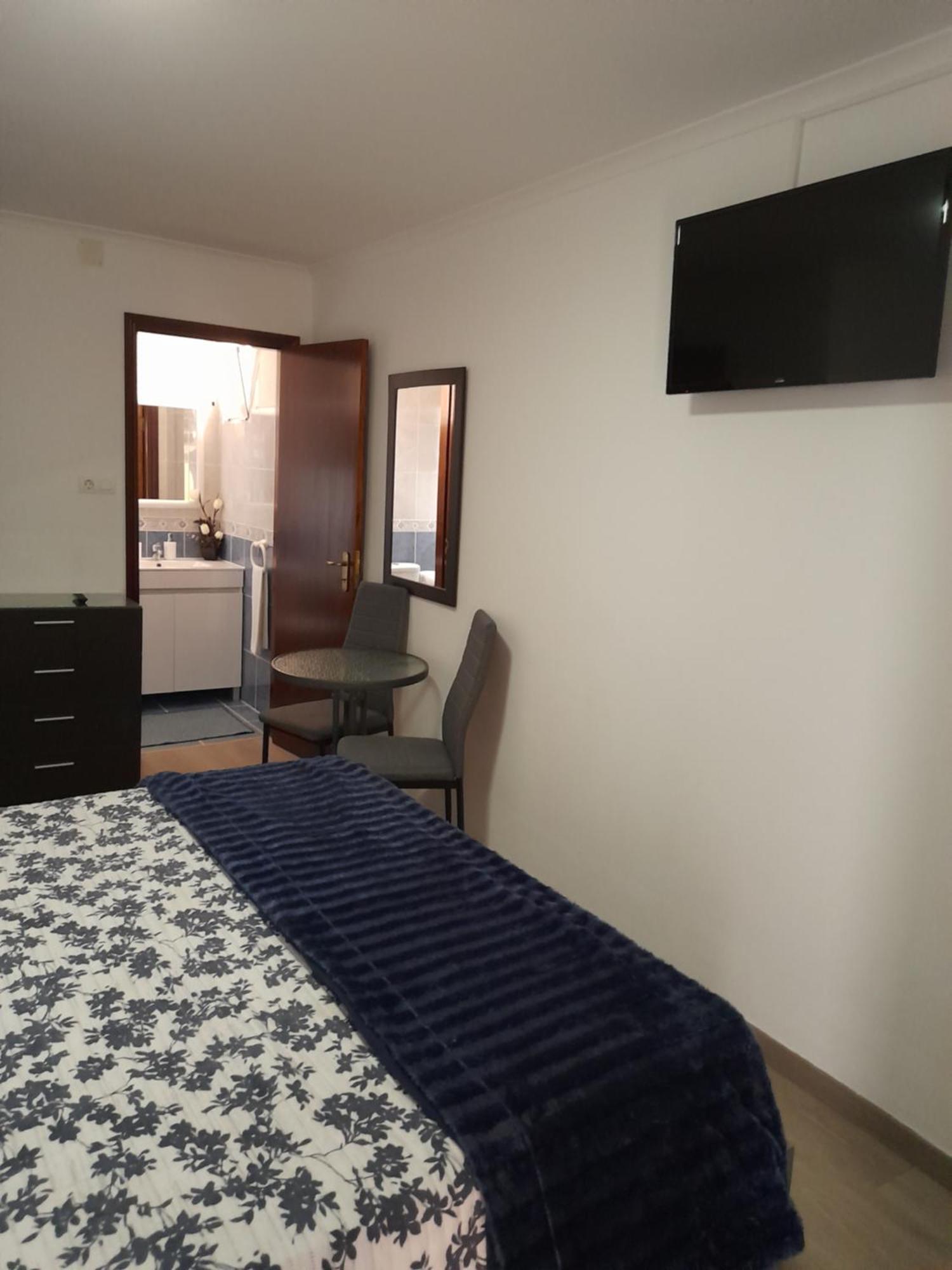 Alojamento S. Pedro Peniche Zimmer foto